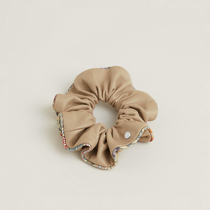 Claudia Bloom scrunchie | Hermès USA
